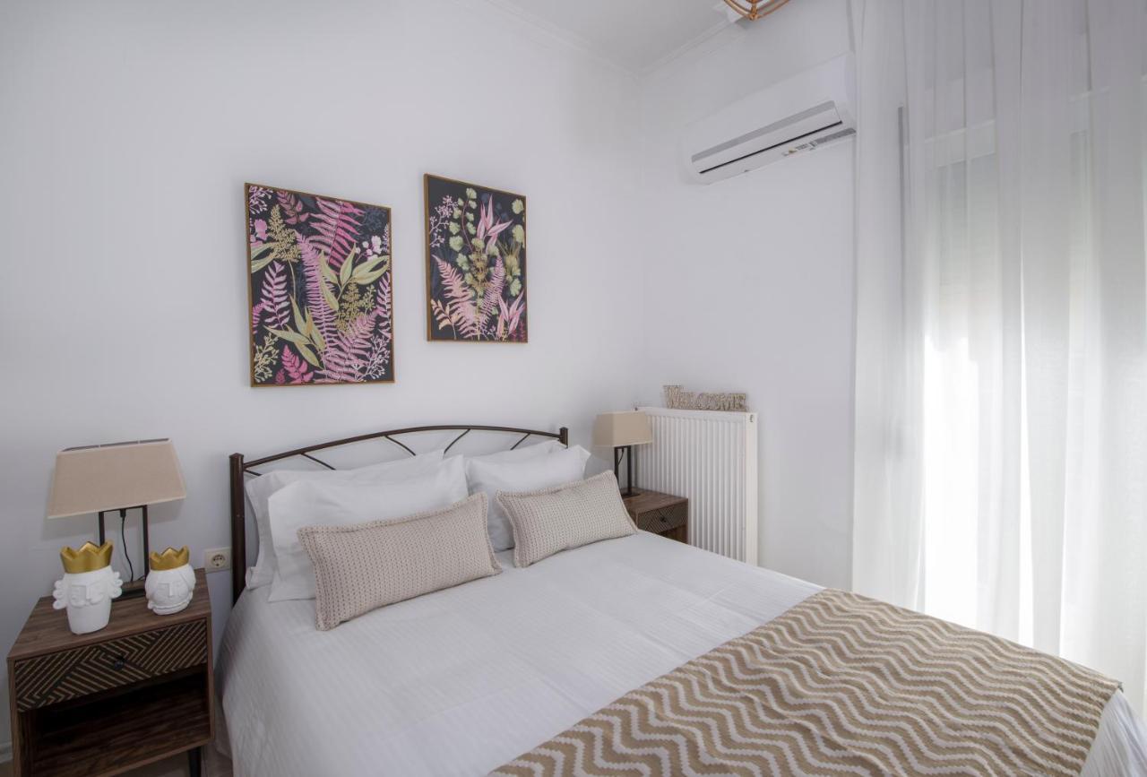 Center Manolia Dream 1 Bedroom Apartment 100M Away From The Beach Chania  Buitenkant foto